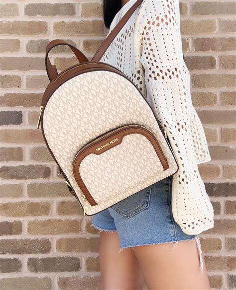 Michael Kors Abbey Jaycee Medium Backpack Vanilla 